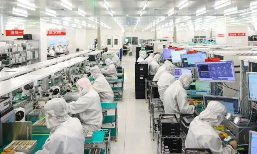 高低温湿热试验箱温湿度均匀性偏差分析与校准方法